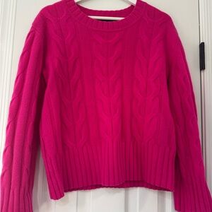Like new Banana Republic Cable Knit Sweater